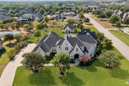917 Tranquility Dr, Fairview, TX, 75069-6874 | Card Image