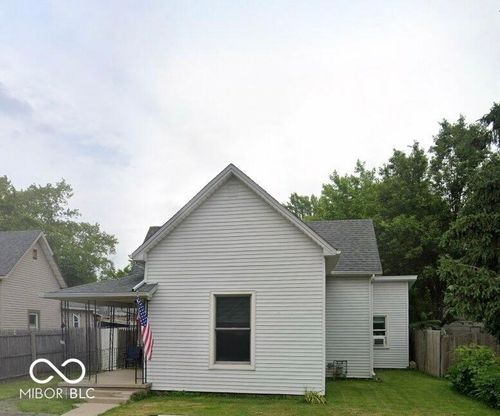 2016 Jefferson St, Anderson, IN, 46016-4556 | Card Image