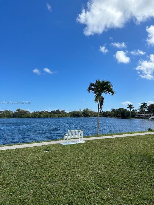 316-2300 Park Ln, Hollywood, FL, 33021 | Card Image