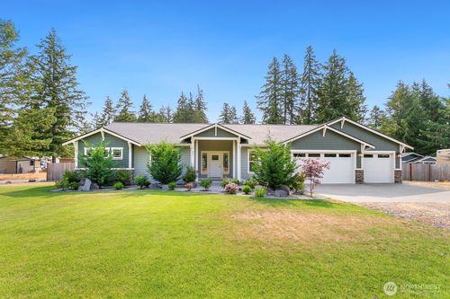 707 Hubbard Rd Se, Rainier, WA, 98576-9506 | Card Image