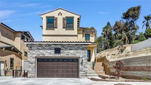 689 Castlehill Dr, Walnut, CA, 91789-2626 | Card Image