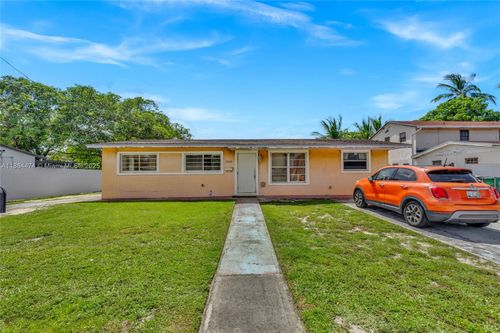 17210 Nw 47th Ave, Miami Gardens, FL, 33055-4269 | Card Image