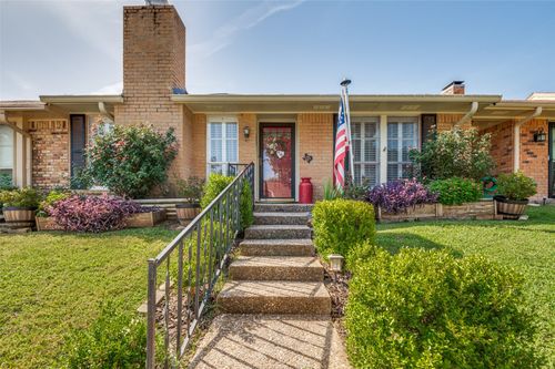1215 Lexington Sq, Corsicana, TX, 75110-2023 | Card Image