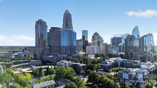 b-413 W 8th St, Charlotte, NC, 28202-1798 | Card Image