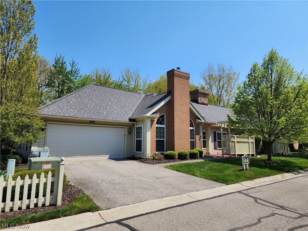 3235 3235 Orchard Way, Sold in Westlake Zoocasa