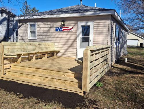 708 N Madison St, Lincoln, IL, 62656-1433 | Card Image