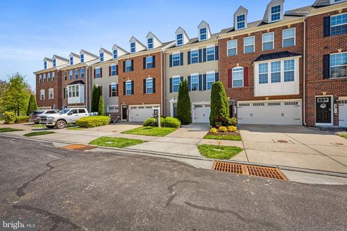 915 Magnolia Blossom Ct, SYKESVILLE, MD, 21784-7687 | Card Image