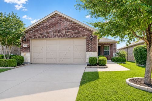 7620 Parade Dr, Aubrey, TX, 76227-2144 | Card Image