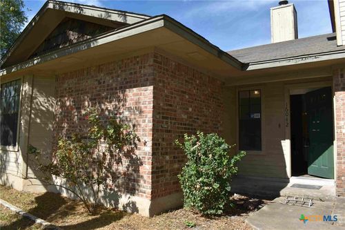 16042 Stoneham Cir, Pflugerville, TX, 78660-2467 | Card Image