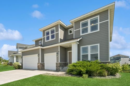 11604 Brayburn Trl, Osseo, MN, 55369-7507 | Card Image