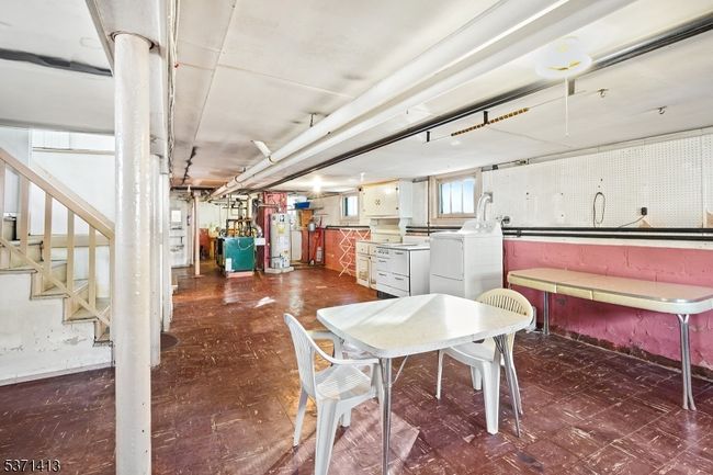 202 N 17 Th St, Home with 3 bedrooms, 3 bathrooms and null parking in Bloomfield NJ | Image 17