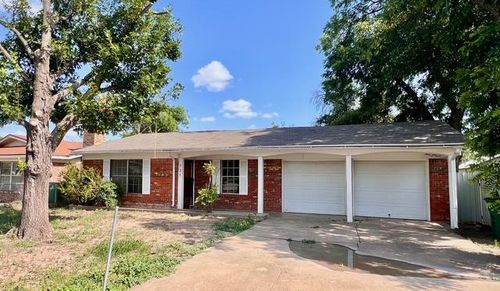 721 Spaulding St, San Angelo, TX, 76903-4927 | Card Image