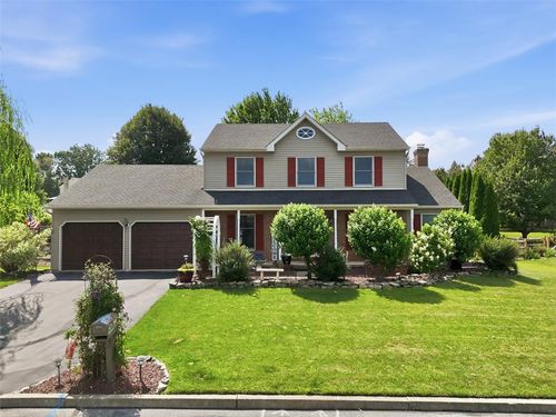820 Meco Rd, Forks Twp, PA, 18040-8007 | Card Image
