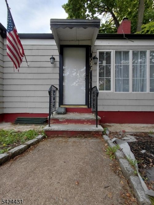 1202 E 7th St, Plainfield, NJ, 07062-1908 | Card Image