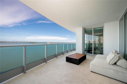1801-1331 Brickell Bay Dr, MIAMI, FL, 33131-3681 | Card Image