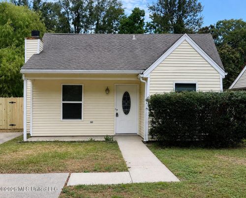 1743 James Buchanan Dr, Biloxi, MS, 39531-3320 | Card Image