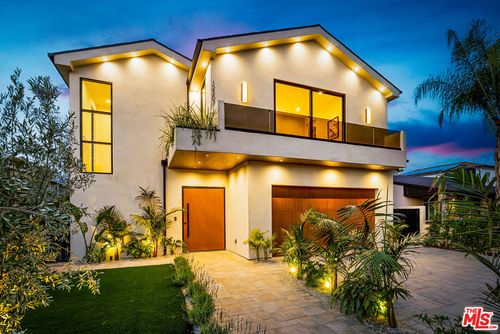 12307 Collins St, Valley Village, CA, 91607-1716 | Card Image