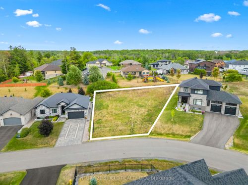 7 Matthew Kieran Cres, Long Sault, ON, K0C1P0 | Card Image