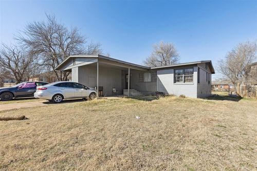 2419 Nw Cheyenne Ave, Lawton, OK, 73505-3975 | Card Image