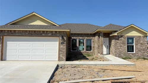 1421 E 150th Pl S, Glenpool, OK, 74033-4481 | Card Image
