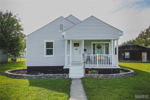 307 N 3rd St, Chaffee, MO, 63740-1512 | Card Image