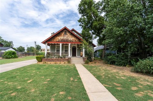 513 S College St, Siloam Springs, AR, 72761-3503 | Card Image