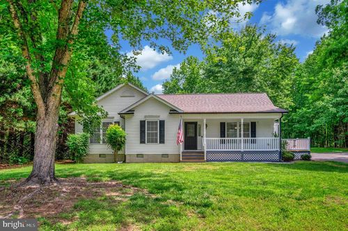 9641 Pamunkey Dr, KING GEORGE, VA, 22485-3645 | Card Image
