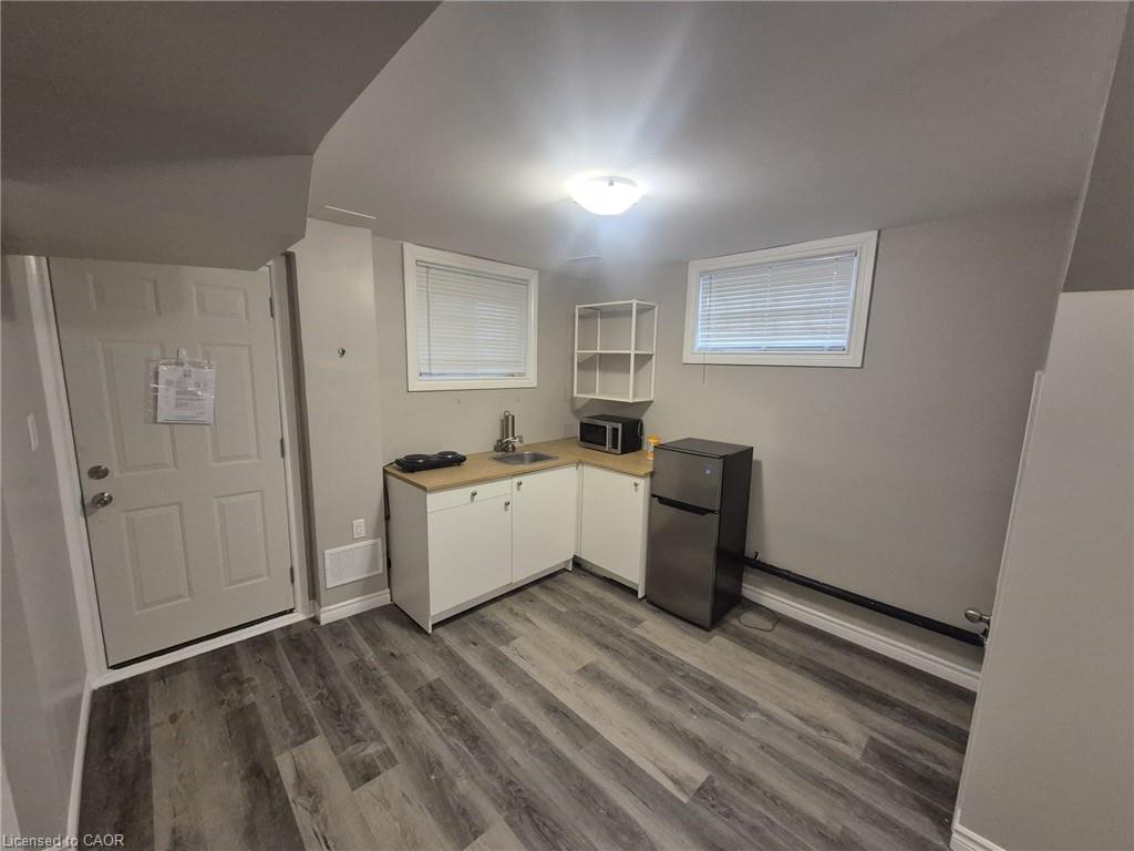 Residential Lease in Kitchener 4