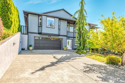 3596 Huff Dr, Port Alberni, BC, V9Y8B3 | Card Image