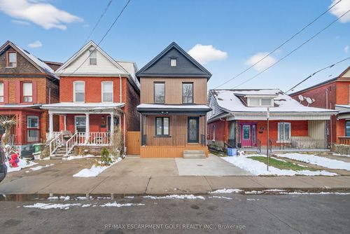 23 Edward St, Hamilton, ON, L8L2V2 | Card Image
