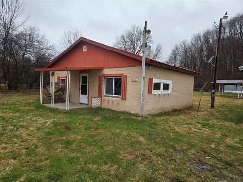6203 State Highway 8, New Berlin, NY, 13411-4423 | Card Image