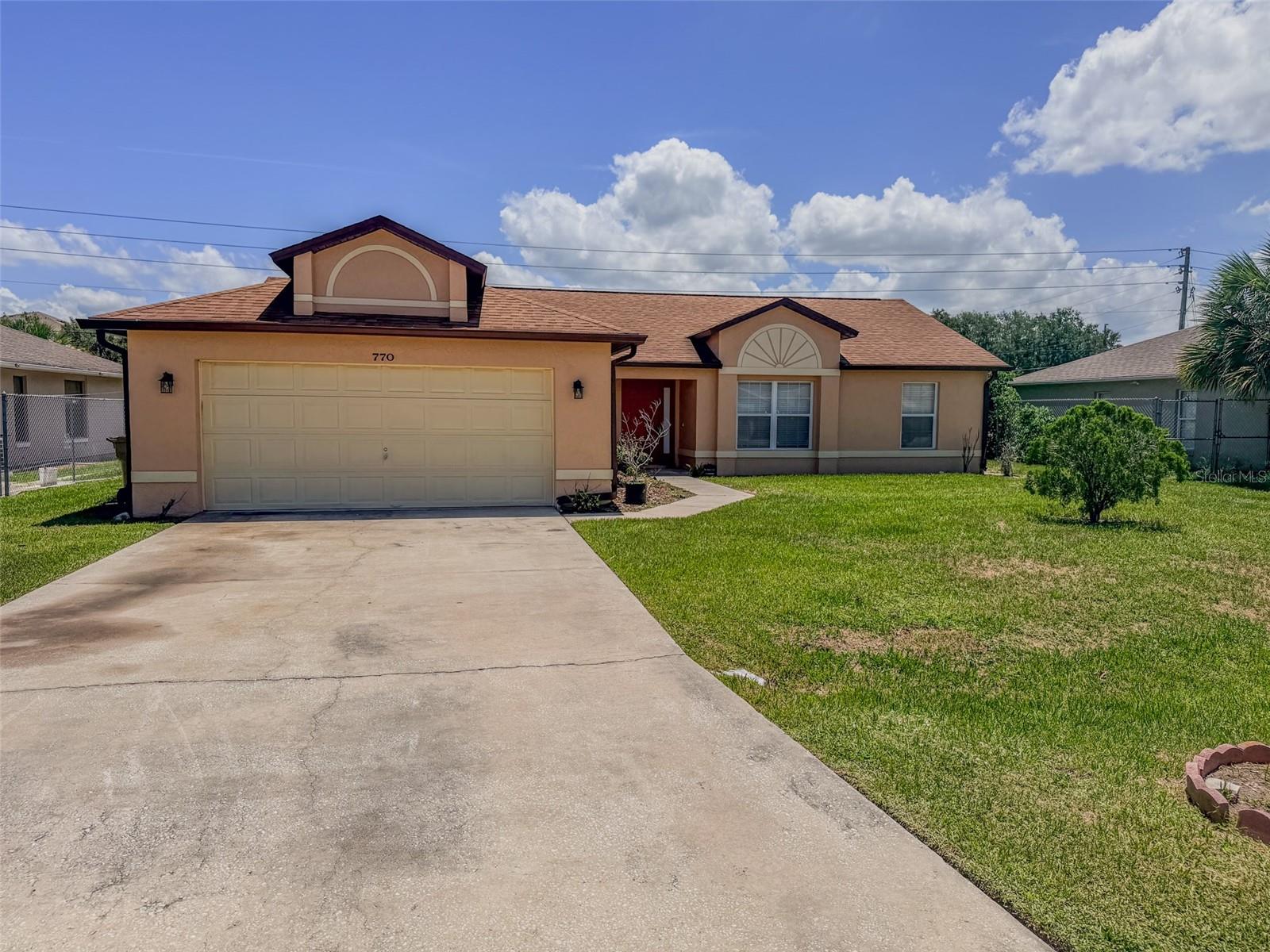 Residential Lease in KISSIMMEE