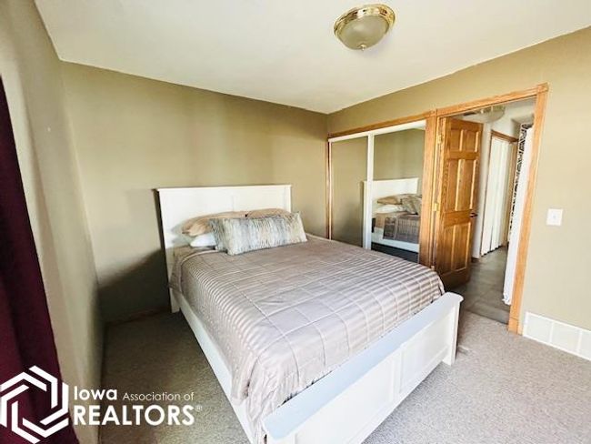 111 Cottage Ln, House other with 3 bedrooms, 2 bathrooms and null parking in Montezuma IA | Image 25