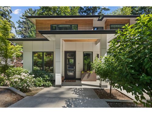 13344 Briarwood Ln, LakeOswego, OR, 97034 | Card Image