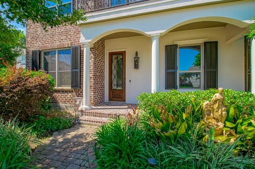 604 Ferriday Ct, Harahan, LA, 70123-7803 | Card Image