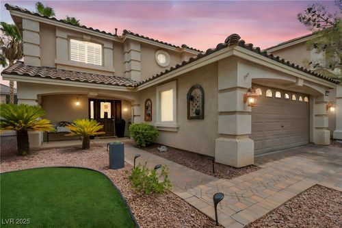 11002 Calcedonian St, Las Vegas, NV, 89141-4328 | Card Image