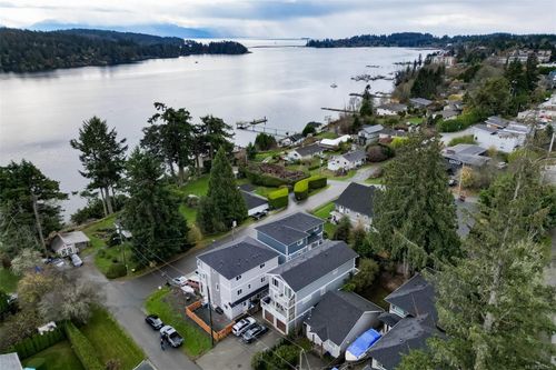 2042 Terrott St, Sooke, BC, V9Z0X2 | Card Image