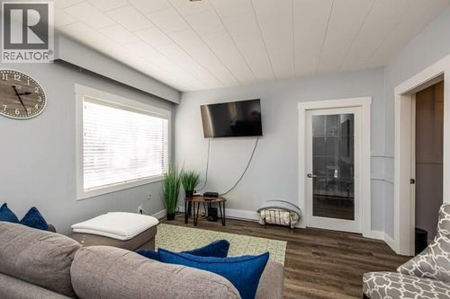 755 Alward St, Prince George, BC, V2M2E6 | Card Image