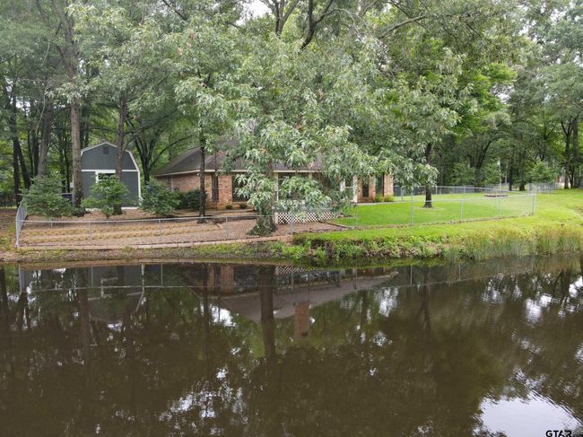 414 Winding Ln, House other with 3 bedrooms, 2 bathrooms and null parking in Mt Vernon TX | Image 35