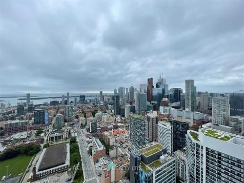ph7-181 Dundas St E, Toronto, ON, M5A0N5 | Card Image