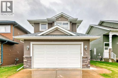 126 Viscount Dr, Red Deer, AB, T4R0M6 | Card Image