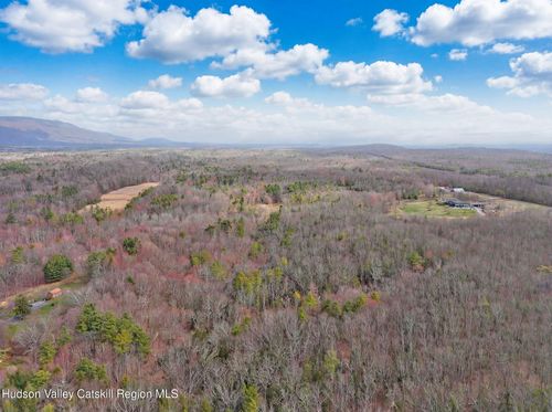 38 Browns Lane, Saugerties, NY, 12477 | Card Image