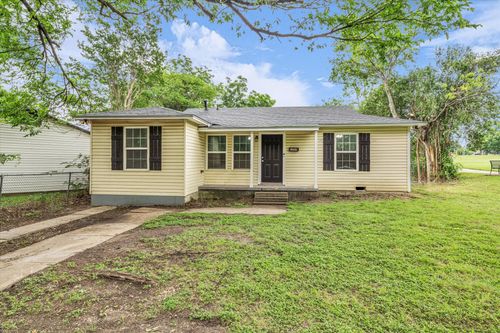 3904 James Ave, Waco, TX, 76711-1740 | Card Image
