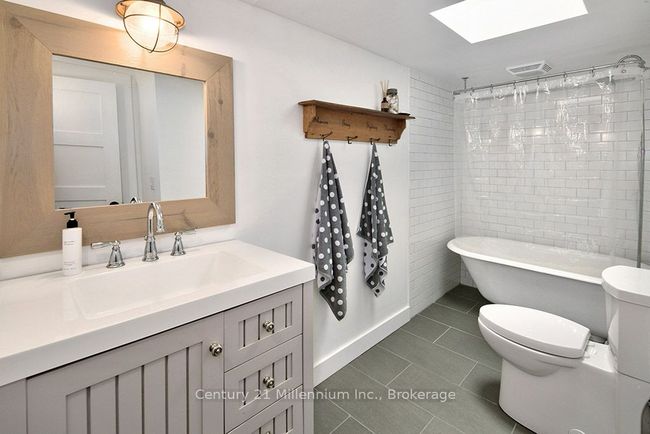 2284 Tiny Beaches Rd S, House other with 3 bedrooms, 2 bathrooms and 6 parking in Tiny ON | Image 31