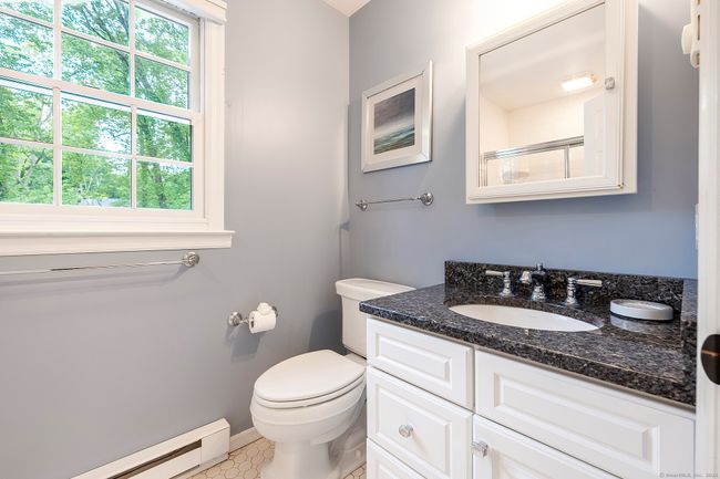 49 Lamppost Dr, House other with 4 bedrooms, 3 bathrooms and 4 parking in Redding CT | Image 18