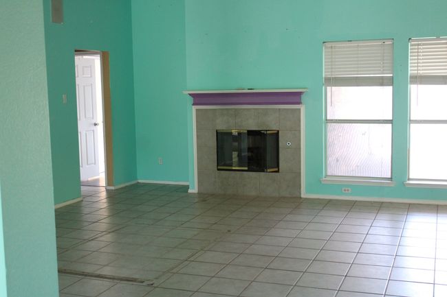 1716 Mcgarry Ln, House other with 3 bedrooms, 2 bathrooms and null parking in Mansfield TX | Image 4