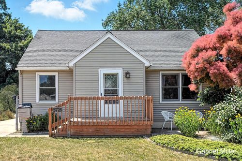 3725 Colby Ave, Wyoming, MI, 49509-3956 | Card Image