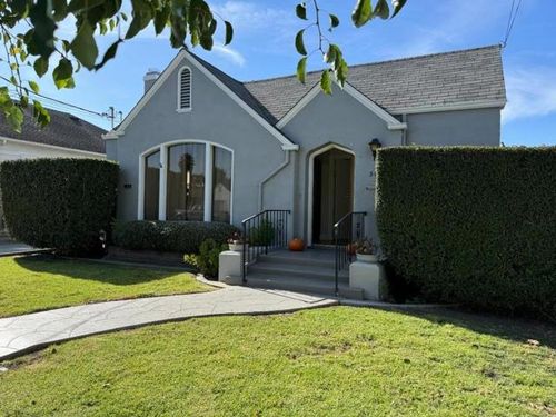  Riker Street, Salinas, CA, 93901 | Card Image