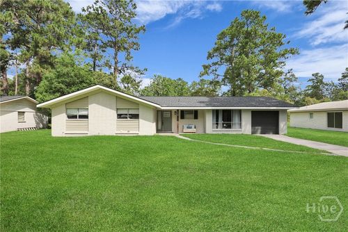 124 Westwood Dr, Rincon, GA, 31326-5024 | Card Image