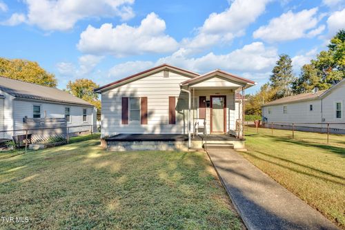 1605 E Myrtle Ave, Johnson City, TN, 37601-2710 | Card Image